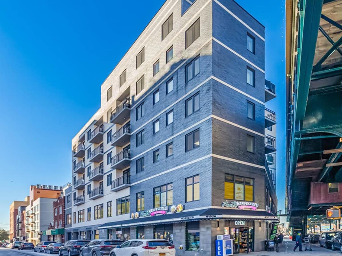 51-30 Roosevelt Avenue, 2nd Floor